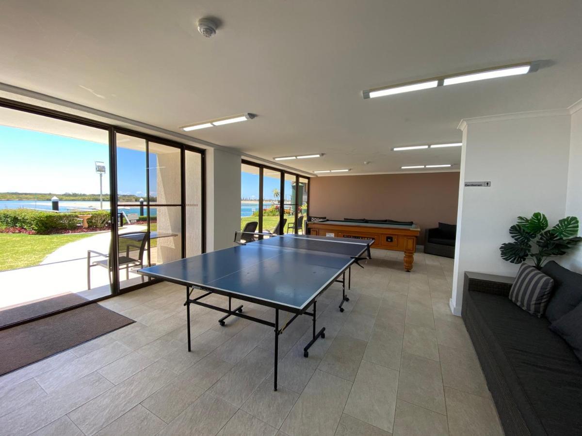 Trafalgar Towers Maroochydore Buitenkant foto