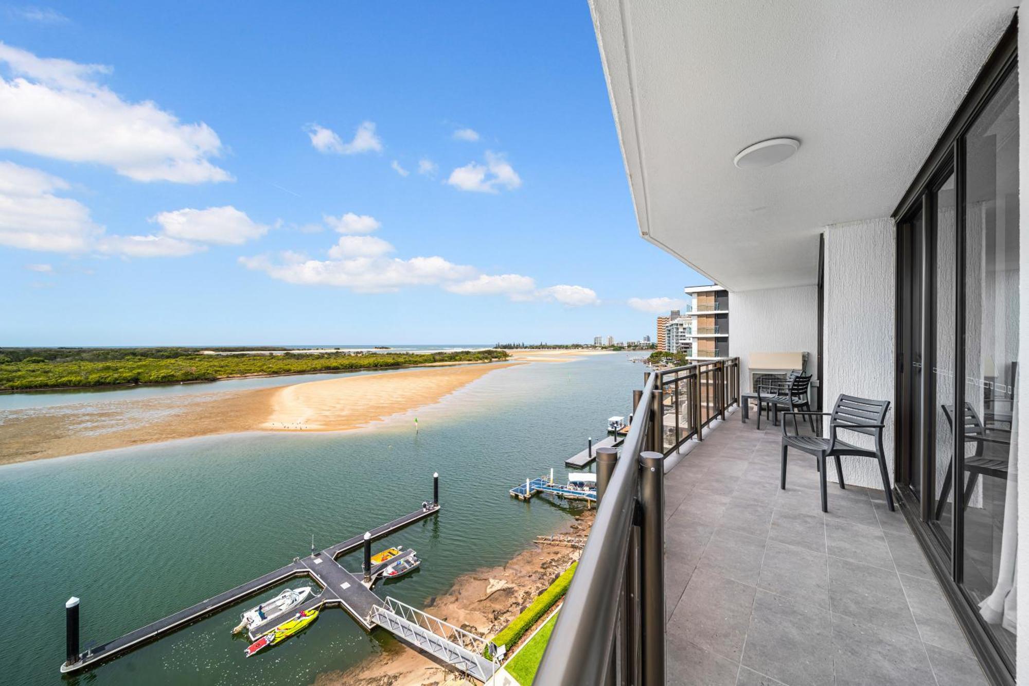 Trafalgar Towers Maroochydore Buitenkant foto