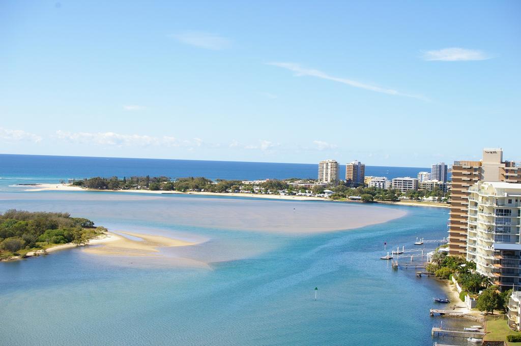 Trafalgar Towers Aparthotel Maroochydore Buitenkant foto