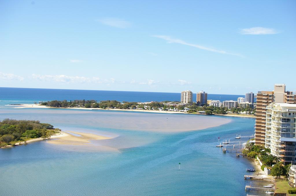 Trafalgar Towers Maroochydore Buitenkant foto
